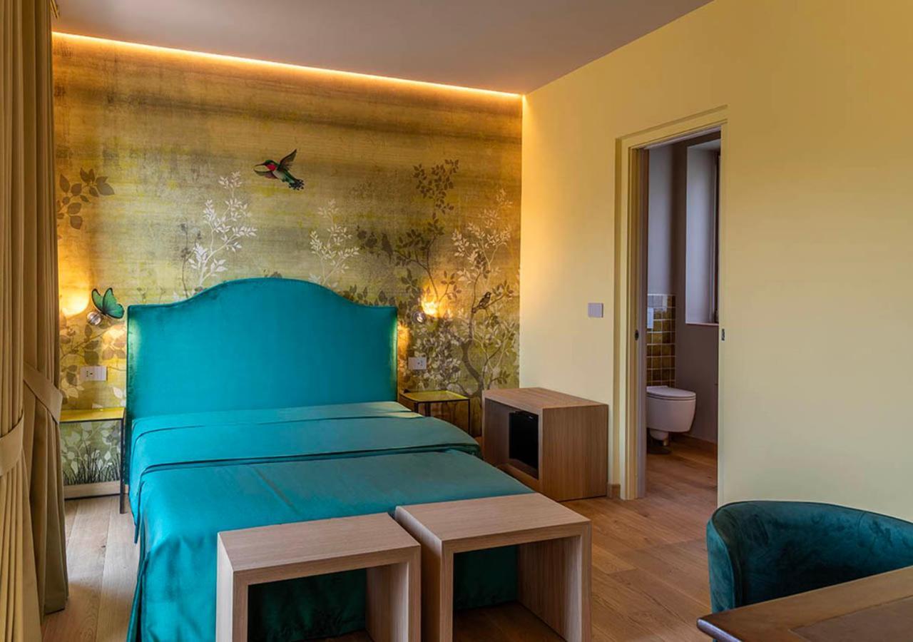 I Quattro Pozzi Guest House La Morra Bagian luar foto