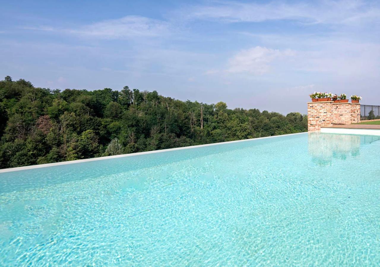 I Quattro Pozzi Guest House La Morra Bagian luar foto
